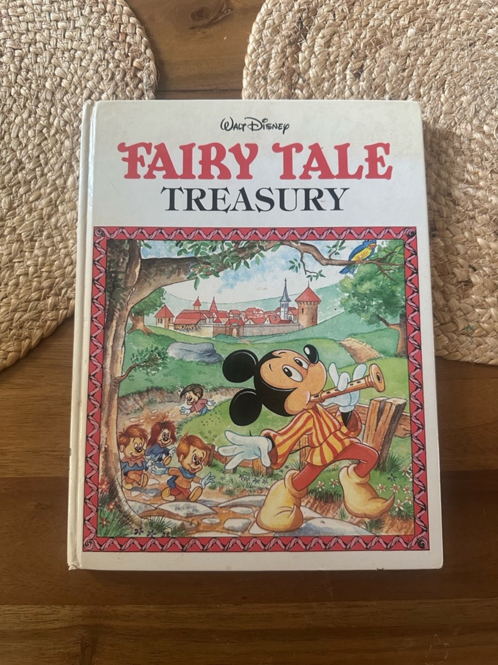Walt Disney Fairy Tale Treasury - White & Red Cover